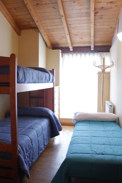 Albergue Turistico Via De La Plata Banos De Montemayor Room photo